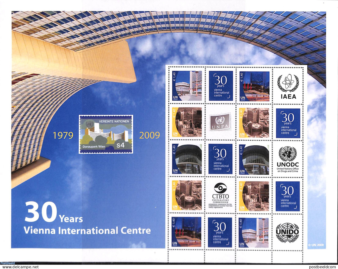 United Nations, Vienna 2009 30 Years UNO Vienna M/s, Perf. 13.5, Mint NH - Autres & Non Classés