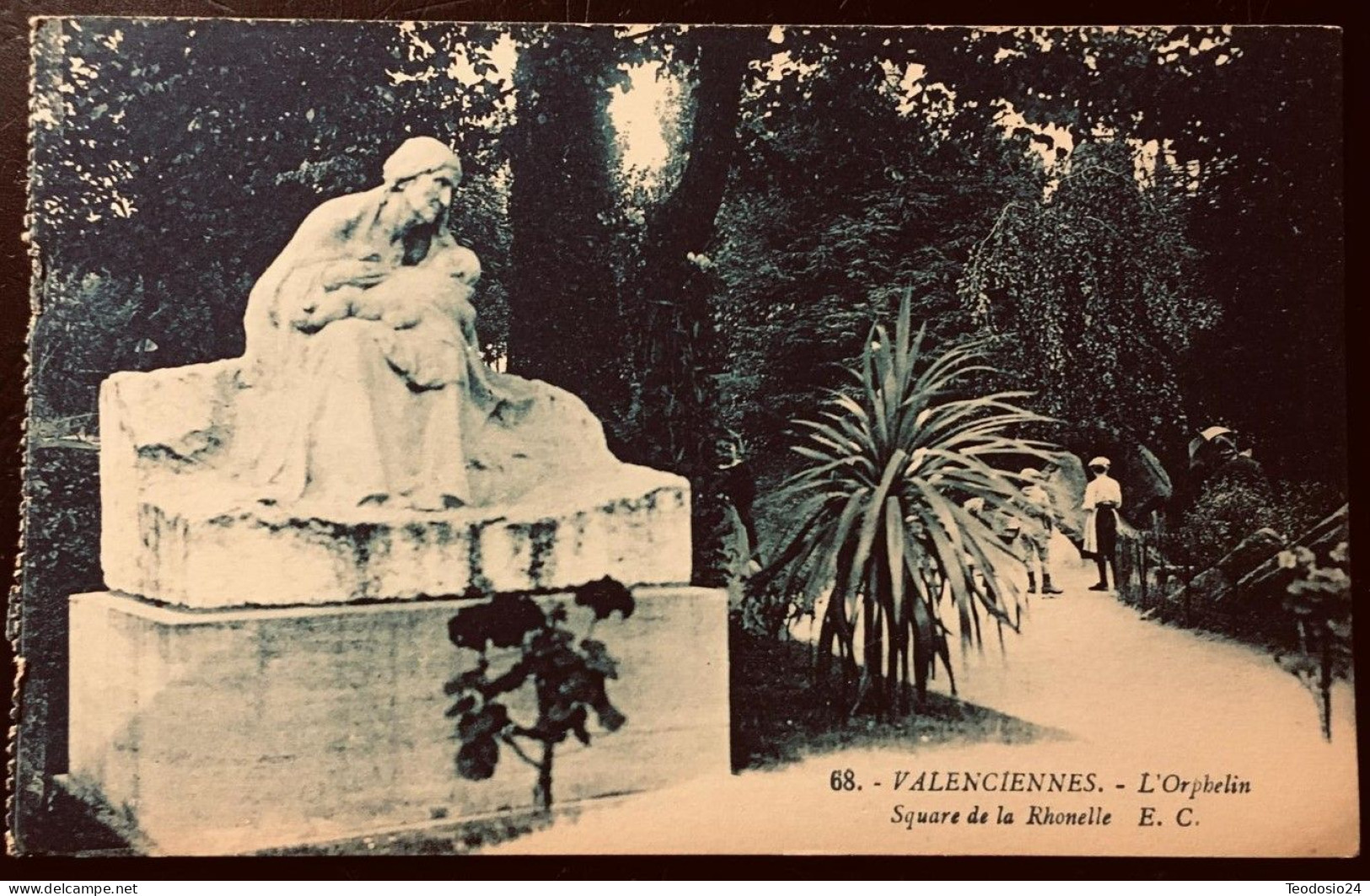 VALENCIENNES L'Orphelin Square De La Rhonelle - Valenciennes