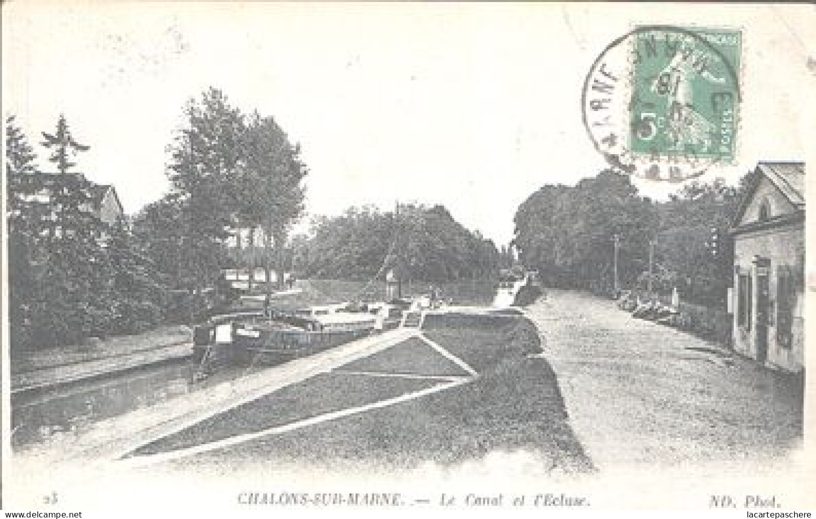 X4828 MARNE CHALONS SUR MARNE LE CANAL ET L' ECLUSE PENICHE BATELLERIE - Châlons-sur-Marne