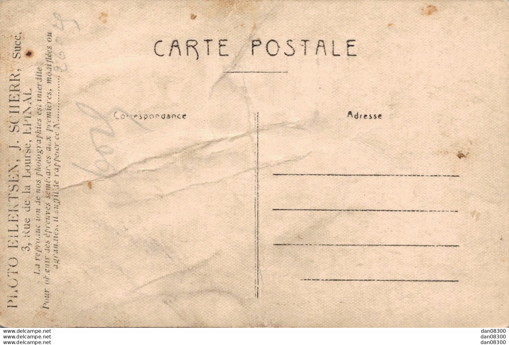 CARTE PHOTO REPRESENTANT UNE COMMUNIANTE POSANT DANS LE STUDIO EILERTSEN 3 RUE DE LA BOURSE EPINAL - To Identify