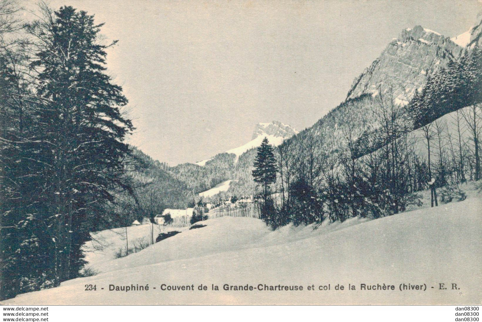 38 COUVENT DE LA GRANDE CHARTREUSE ET COL DES RUCHERES EN HIVER - Chartreuse