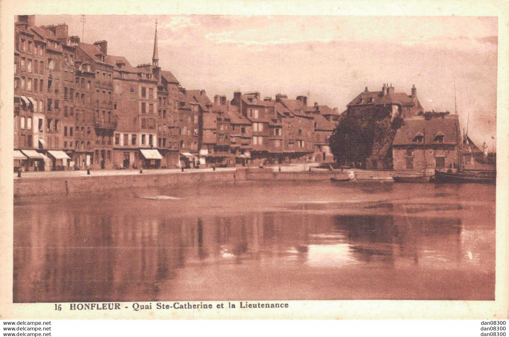 14 HONFLEUR QUAI SAINTE CATHERINE ET LA LIEUTENANCE - Honfleur