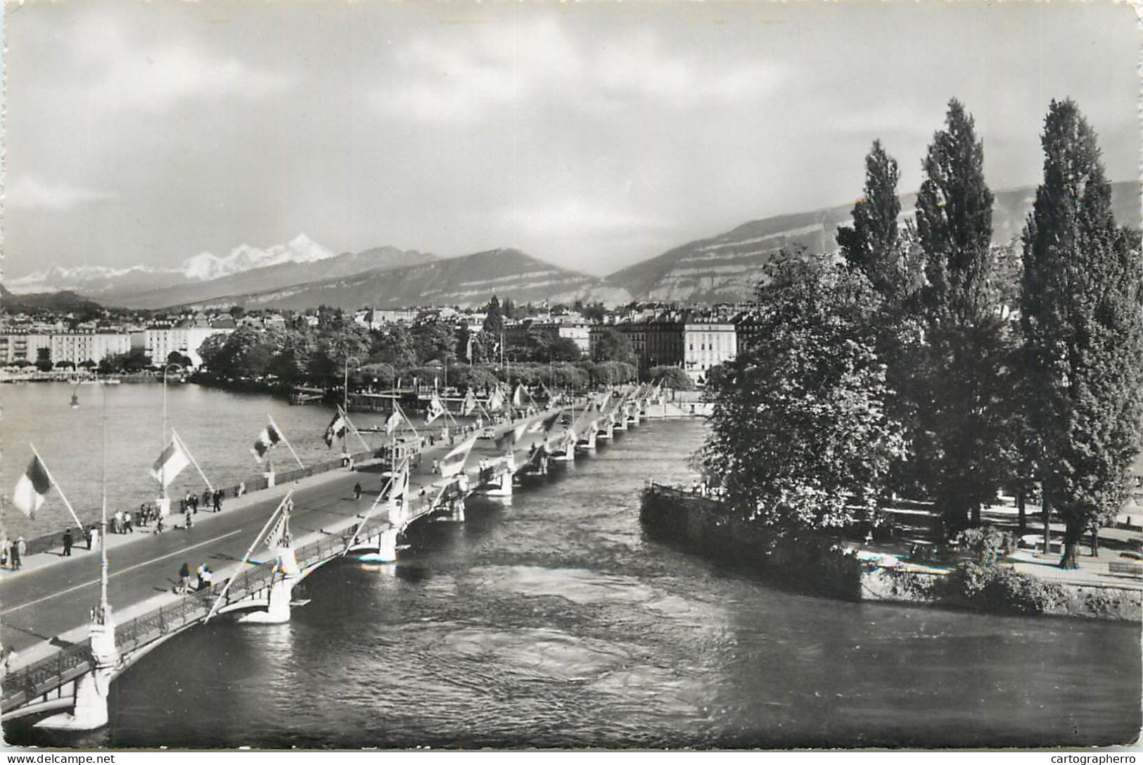 Switzerland Postcard Genève Pont Du Mont Blanc - Genève