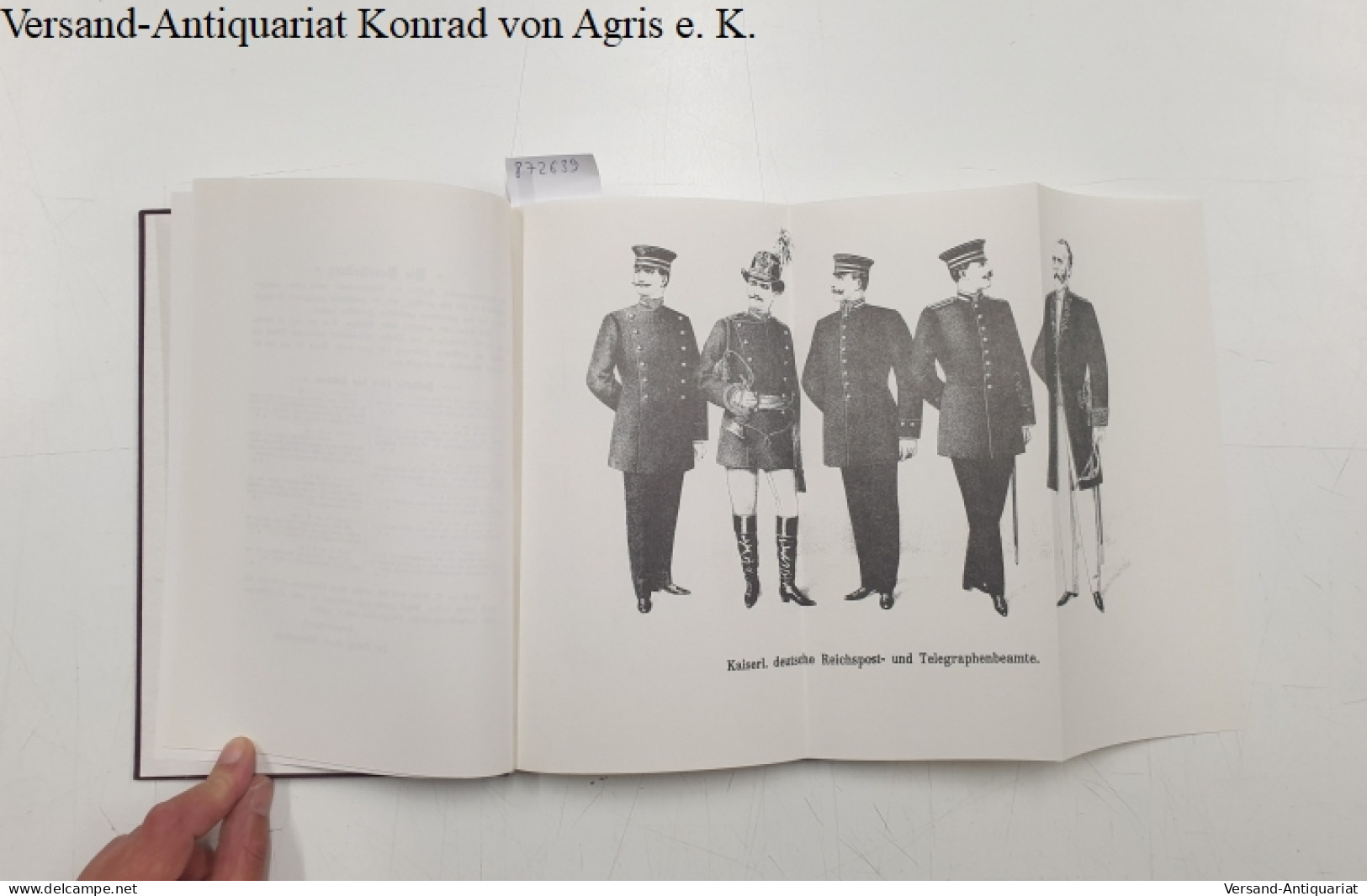 Die Uniformen Der Deutschen Reichs-, Post- Und Eisenbahnbeamten, Der Kgl. Preuss. Polizei Usw. Um 1900. - Other & Unclassified