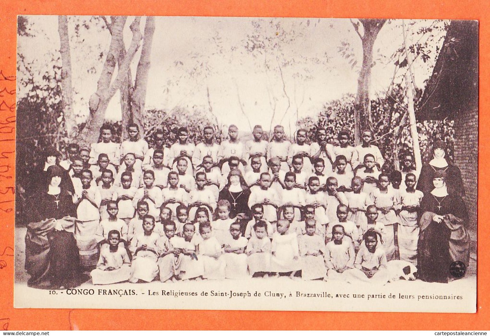 32587 / ⭐ (•◡•) BRAZZAVILLE Congo Français ◉ Une Pose Dans De Bananeraie ◉ Collection LERAY 18 - French Congo