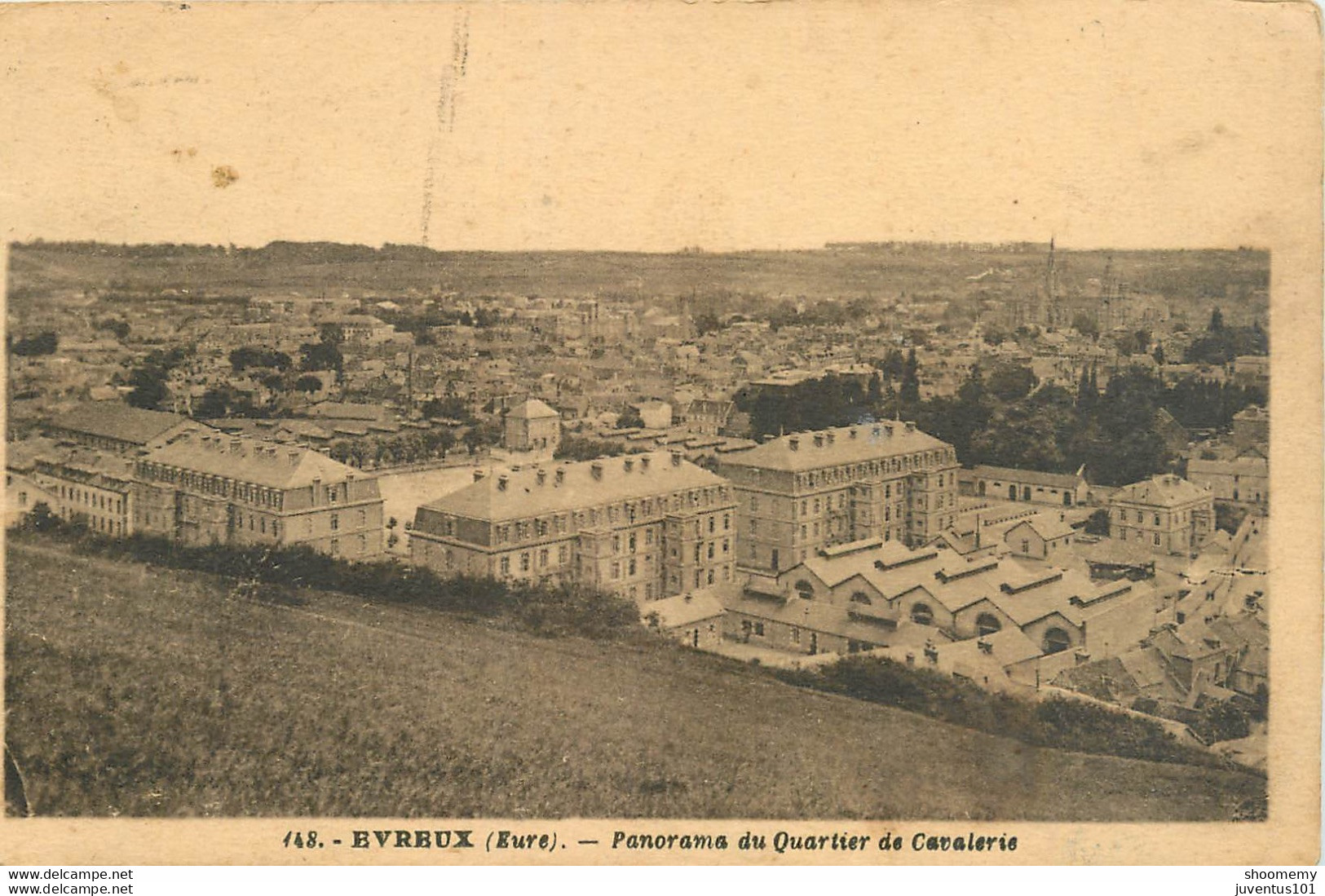 CPA Evreux-Panorama Du Quartier De Cavalerie-Timbre      L1068 - Evreux