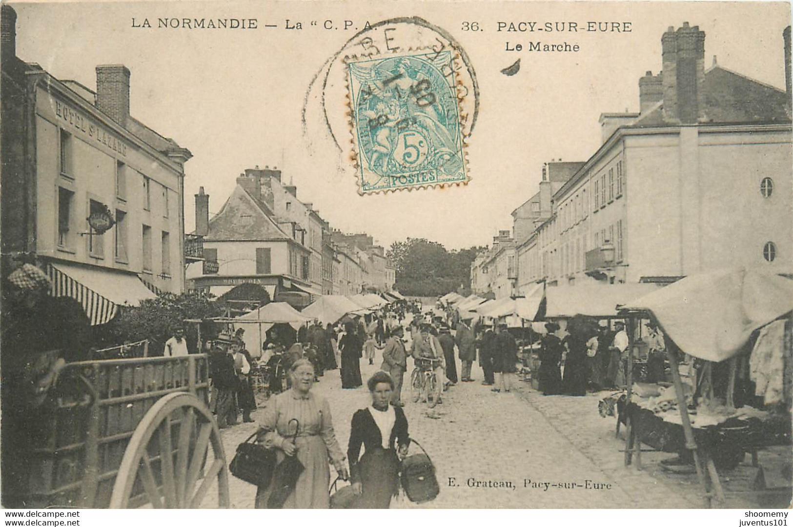 CPA Pacy Sur Eure-Le Marché-Timbre      L1066 - Pacy-sur-Eure