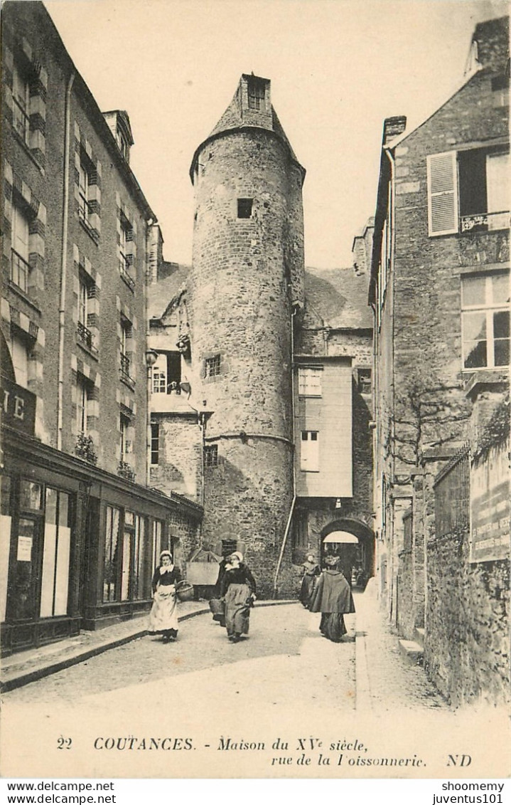 CPA Coutances-Maison-Rue De La Poissonnerie   L1058 - Coutances