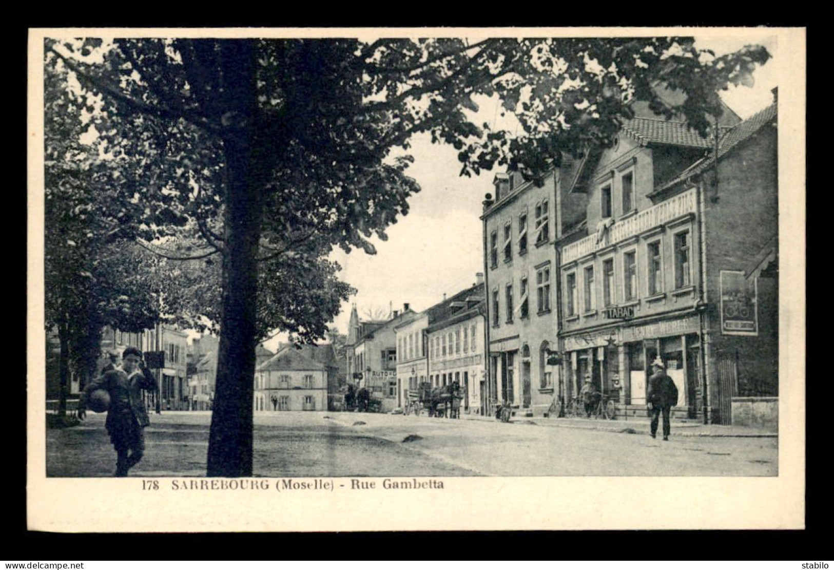 57 - SARREBOURG - RUE GAMBETTA - MAGASIN DE CYCLES HENRI WERLE - Sarrebourg