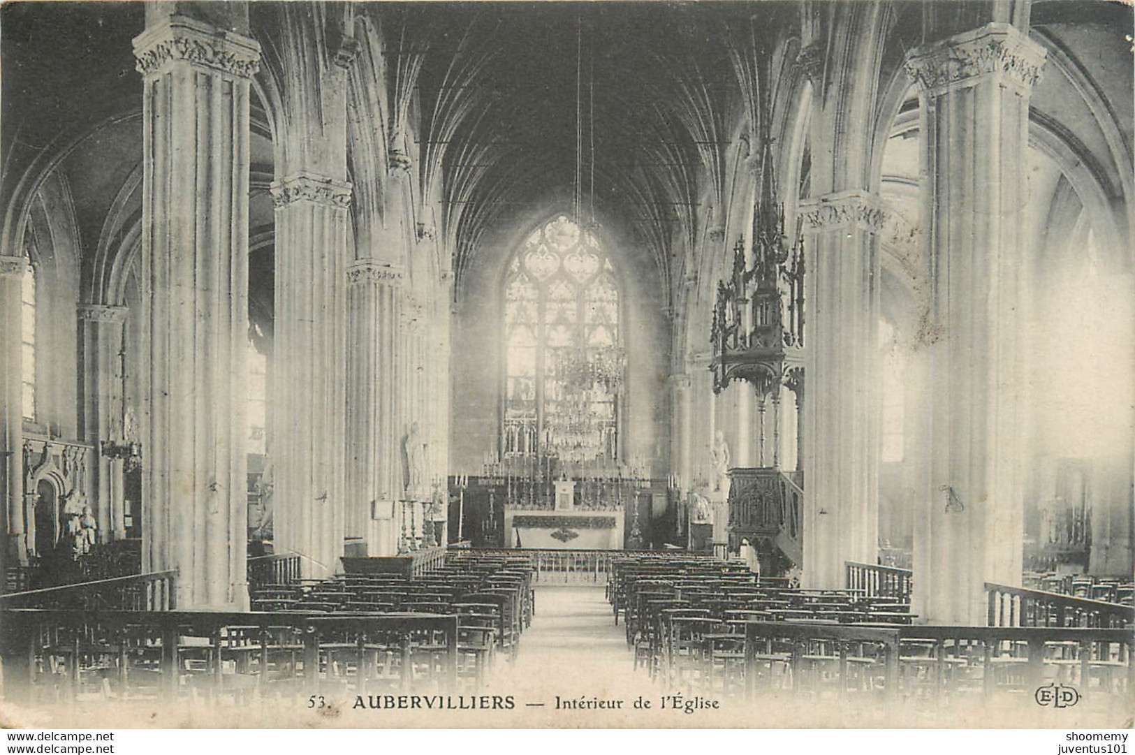CPA Aubervilliers-Intérieur De L'église-Timbre       L1093 - Aubervilliers