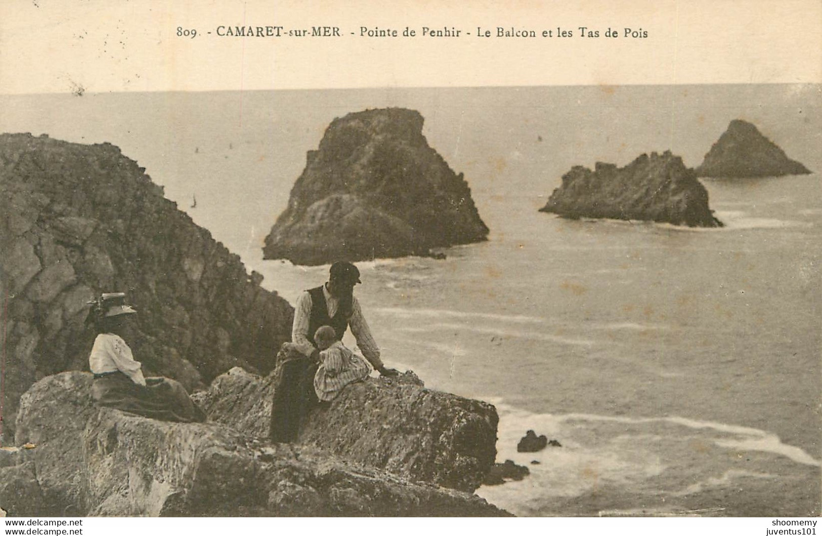 CPA Camaret Sur Mer-Pointe De Penhir-Le Balcon Et Les Tas De Pois-Timbre       L1509 - Camaret-sur-Mer