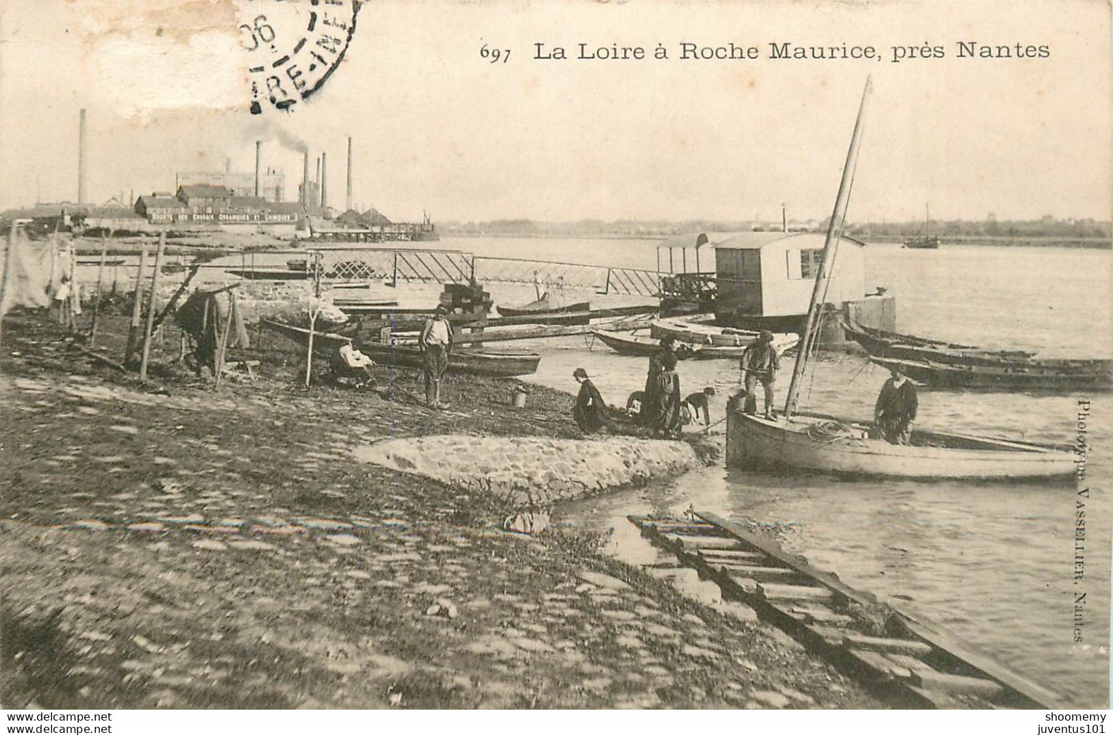 CPA La Loire à Roche Maurice,près Nantes      L1503 - Altri & Non Classificati
