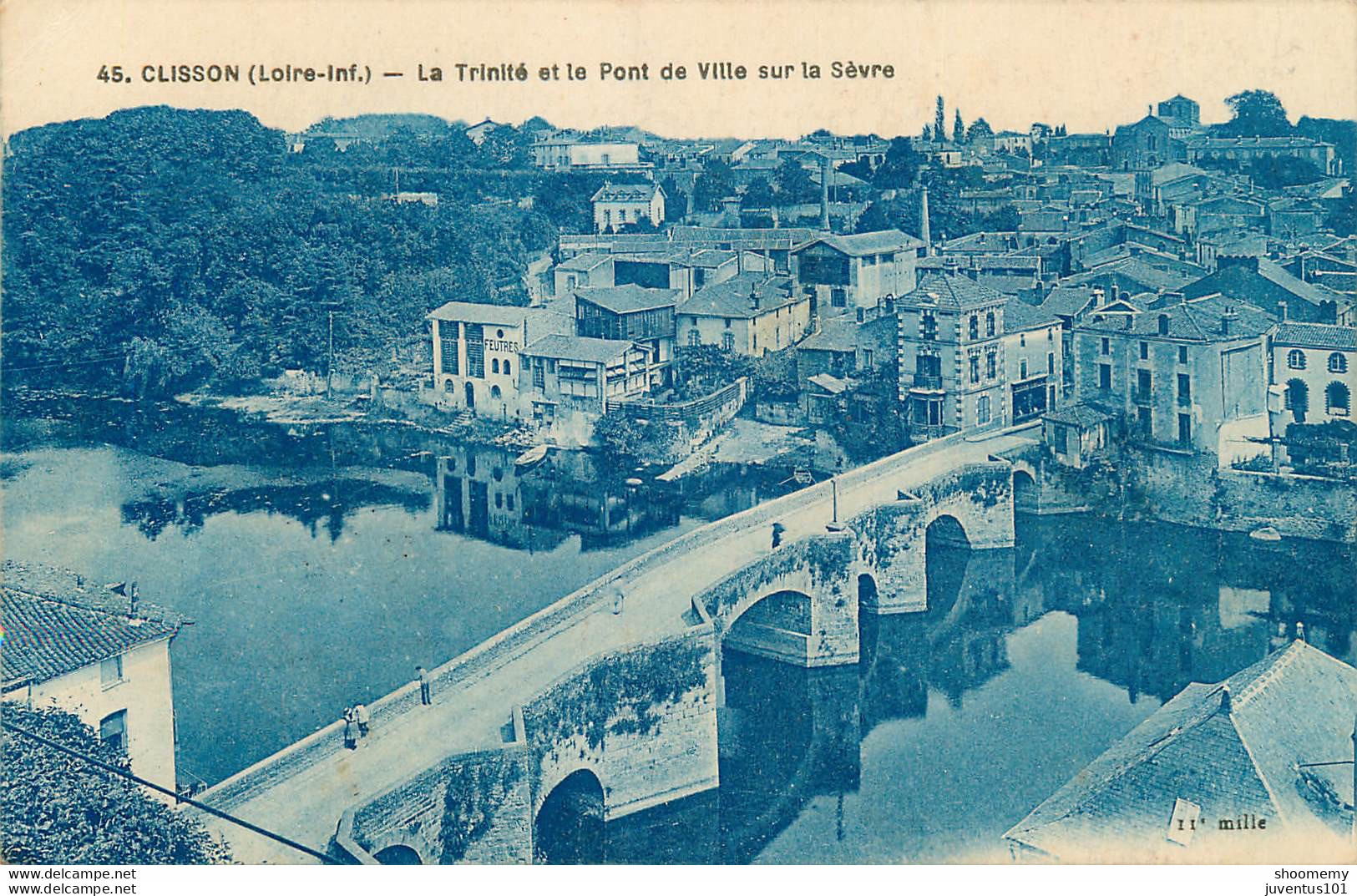 CPA Clisson-La Trinité Et Le Pont De Ville Sur La Sèvre       L1637 - Clisson