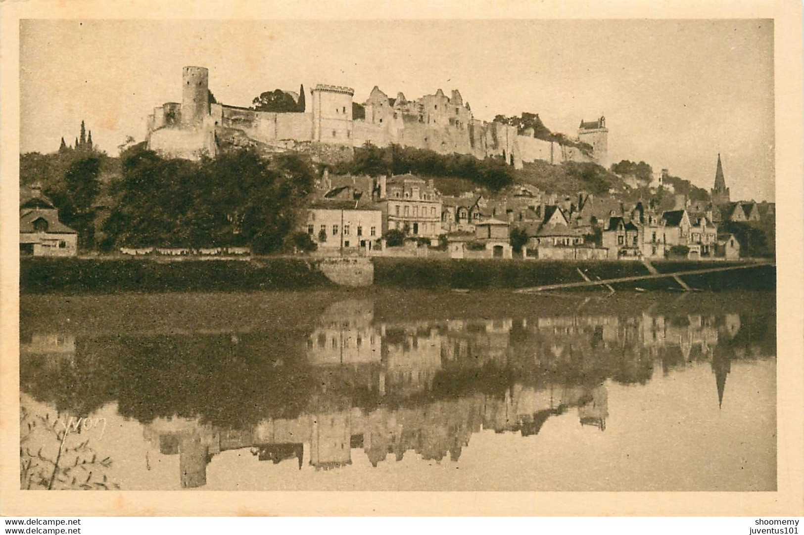 CPA Château De Chinon     L1559 - Chinon