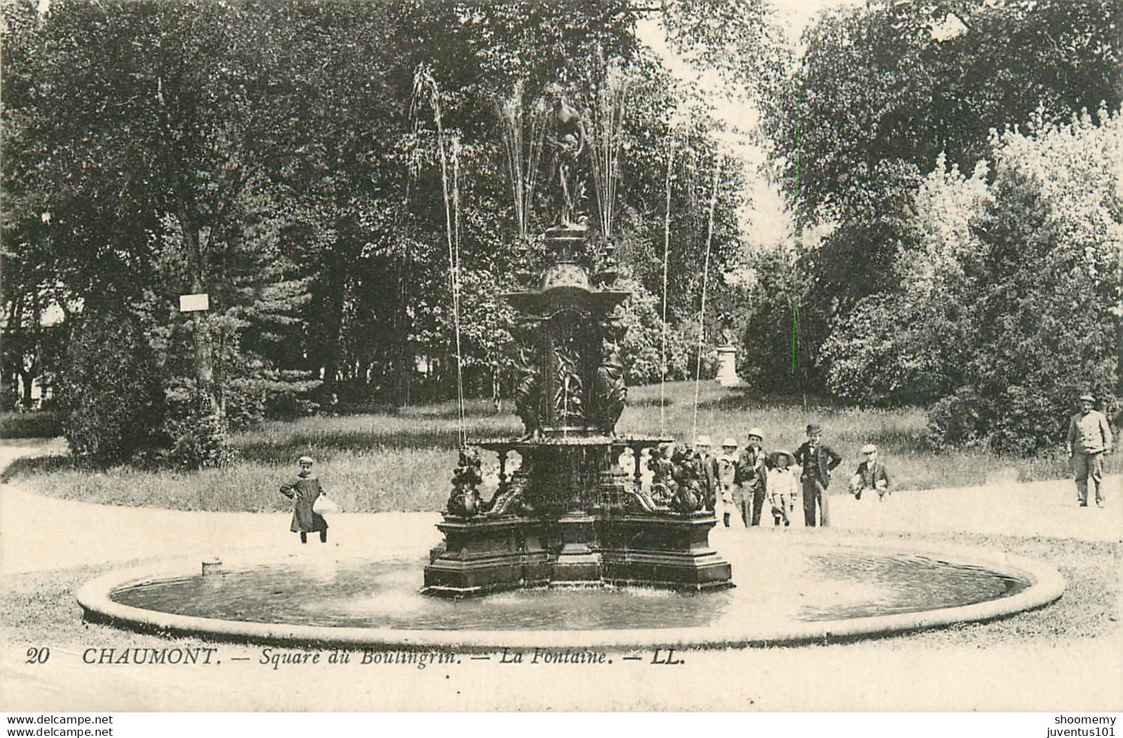 CPA Chaumont-Square Du Boulingrin-La Fontaine-20      L1688 - Chaumont