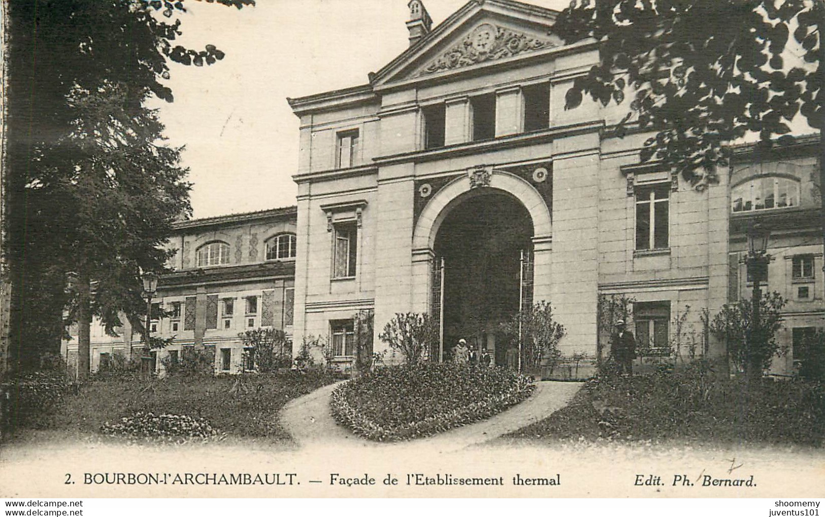 CPA Bourbon L'Archambault-Façade De L'établissement Thermal-2-Timbre        L1663 - Bourbon L'Archambault