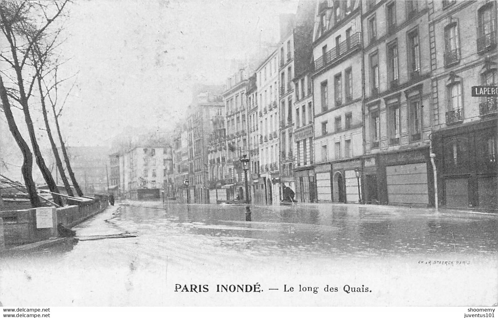 CPA Paris Inondé-Le Long Des Quais     L1701 - La Crecida Del Sena De 1910