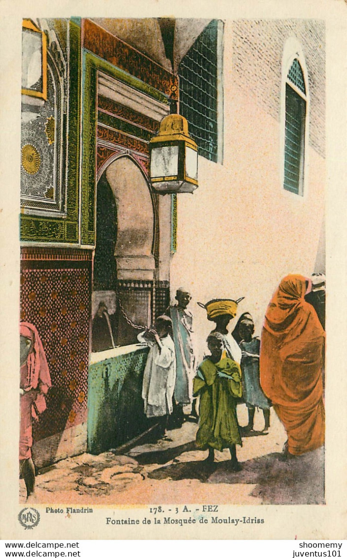 CPA Fez-Fontaine De La Mosquée De Moulay Idiras      L1963 - Fez (Fès)