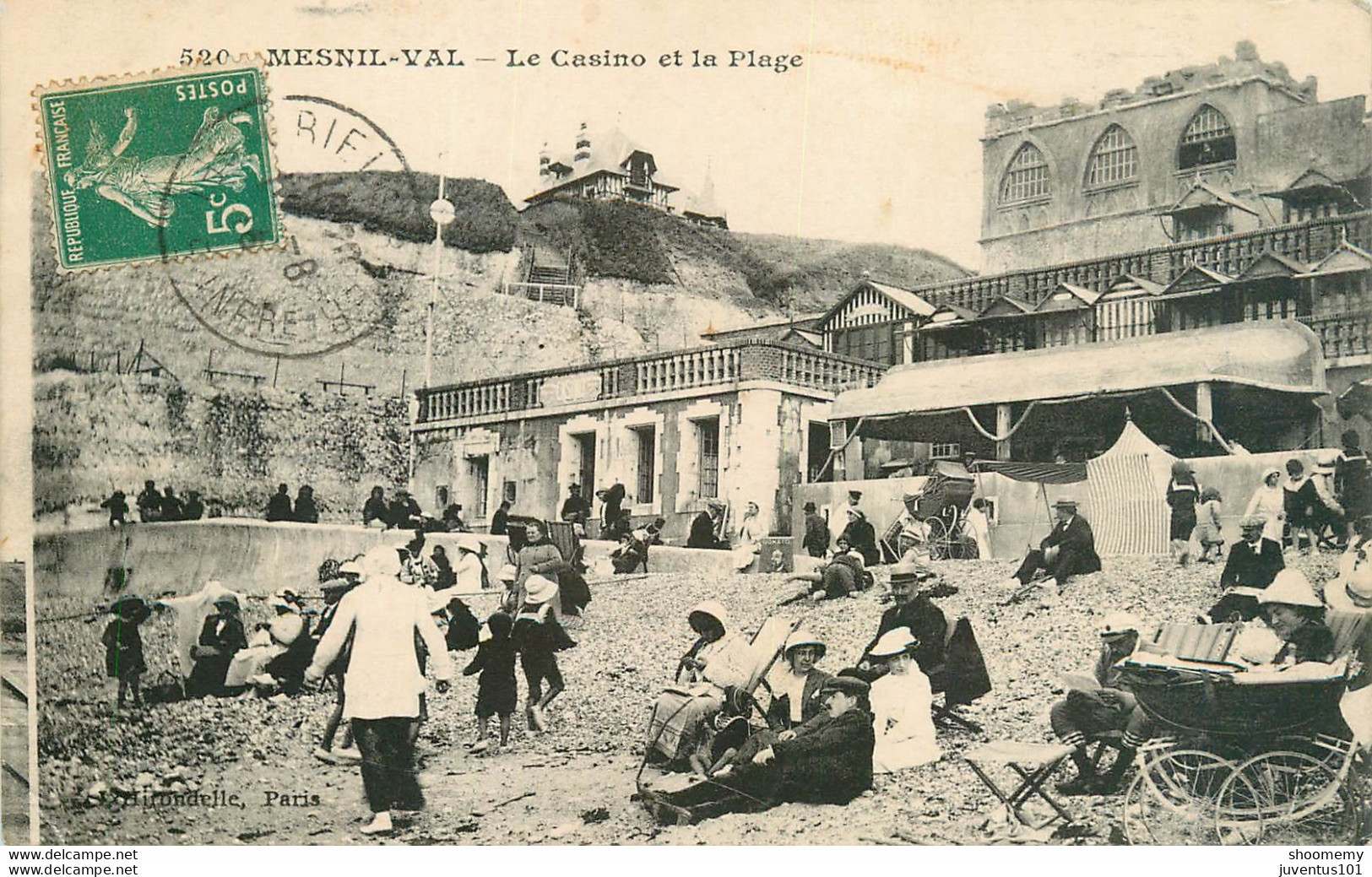 CPA Mesnil Val-Le Casino Et La Plage-520-Timbre      L1961 - Mesnil-Val