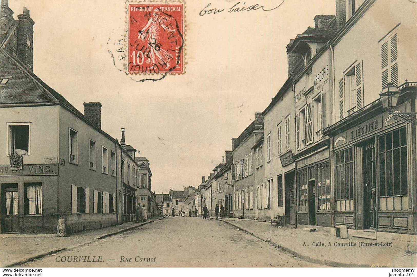 CPA Courville-Rue Carnot-Timbre       L1853 - Courville