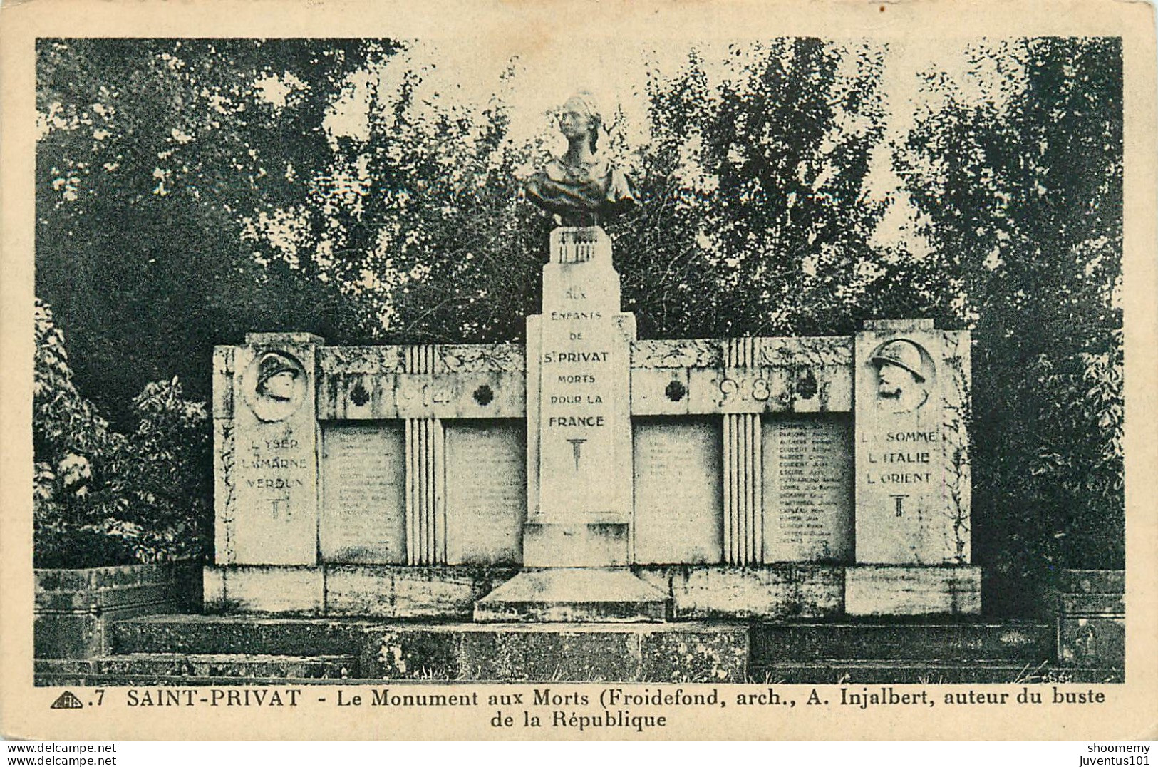 CPA Saint Privat-Le Monument Aux Morts-7      L2138 - Autres & Non Classés