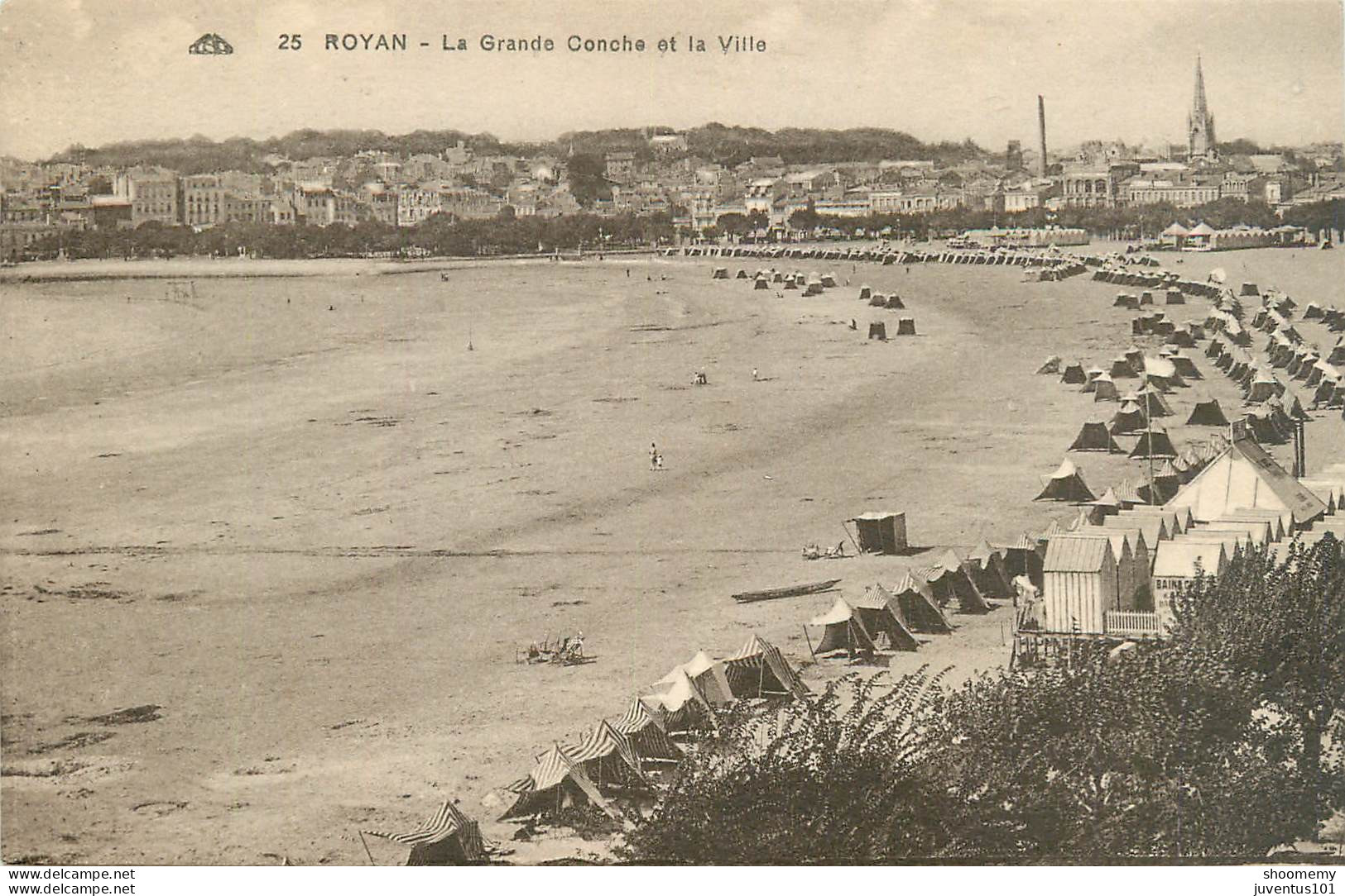 CPA Royan-La Grande Conche Et La Ville-25     L2163 - Royan