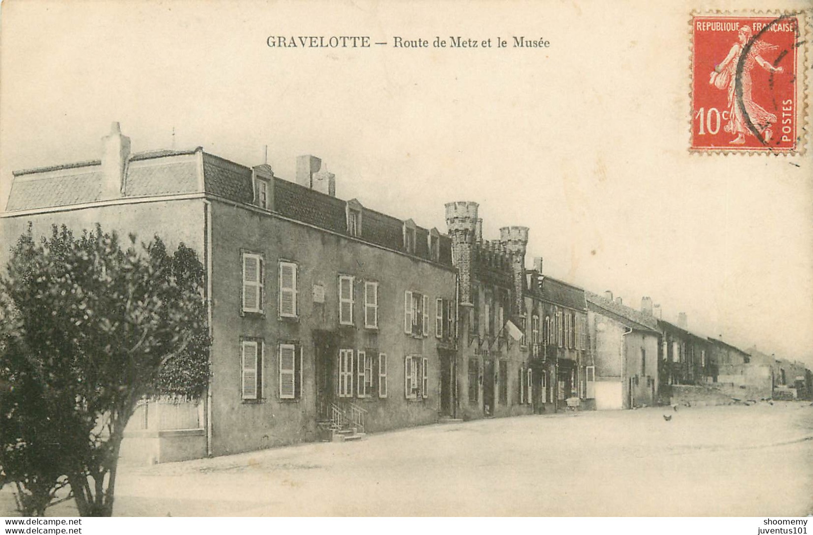 CPA Gravelotte-Route De Metz Et Le Musée-Timbre    L2283 - Andere & Zonder Classificatie