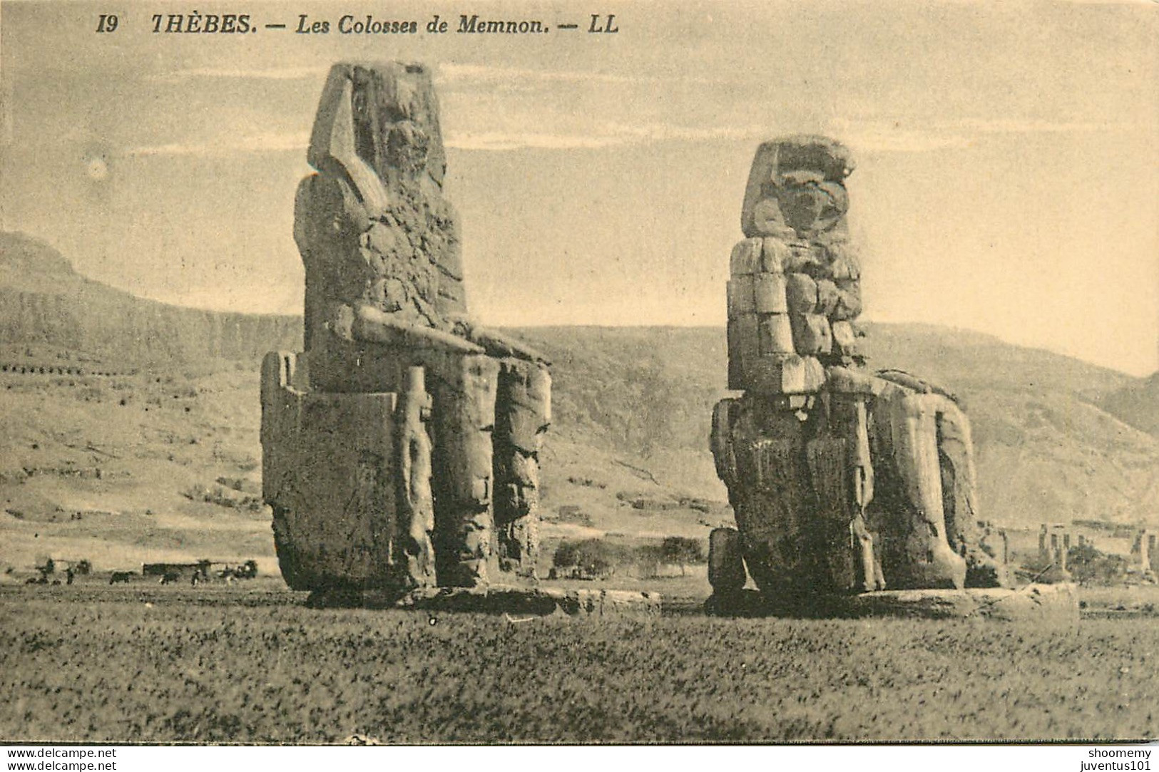 CPA Thèbes-Les Colosses De Memnon-19    L2381 - Other & Unclassified