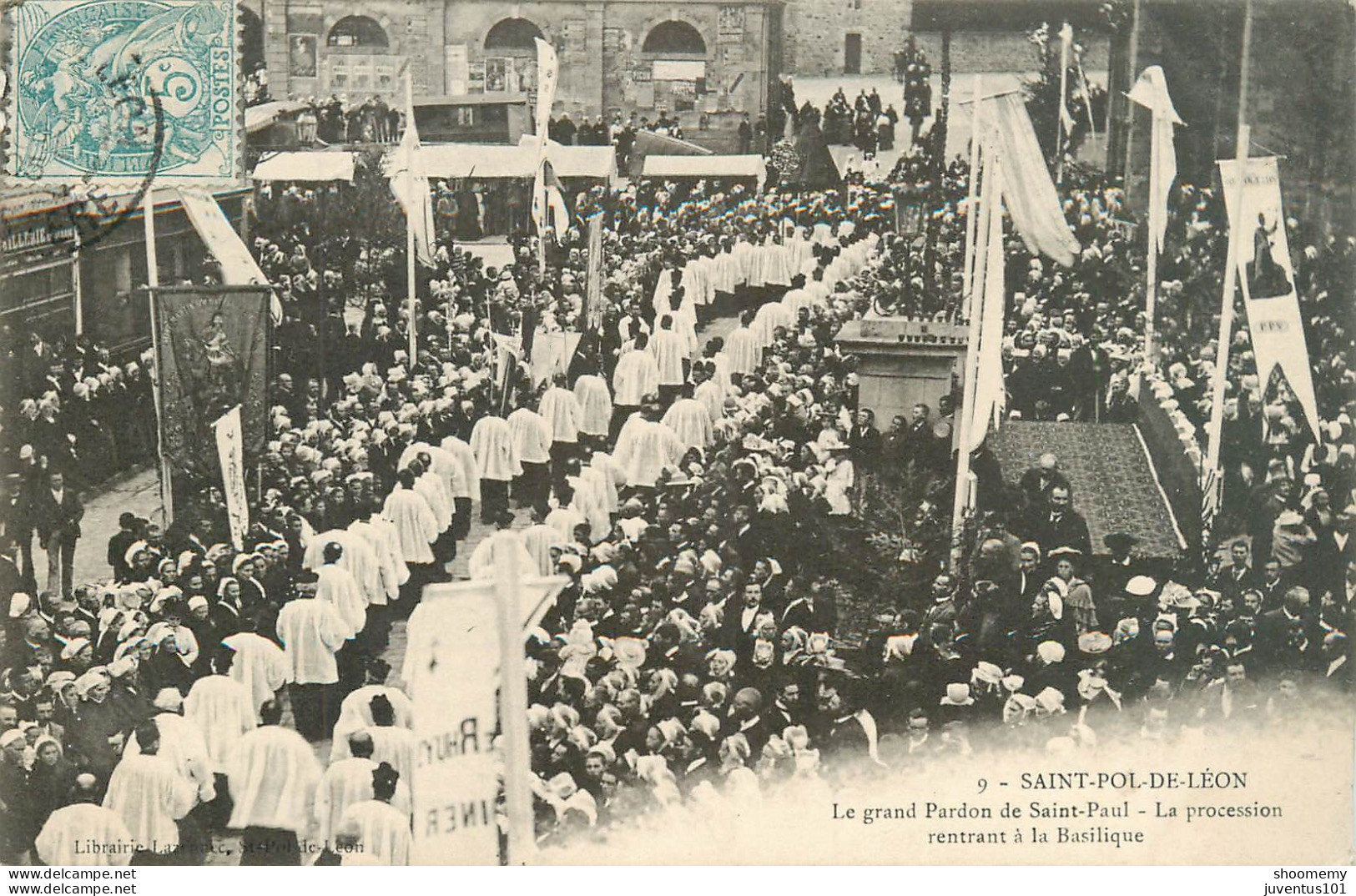 CPA Saint Pol De Léon-Le Grand Pardon De Saint Paul-La Procession-9-Timbre    L2381 - Saint-Pol-de-Léon