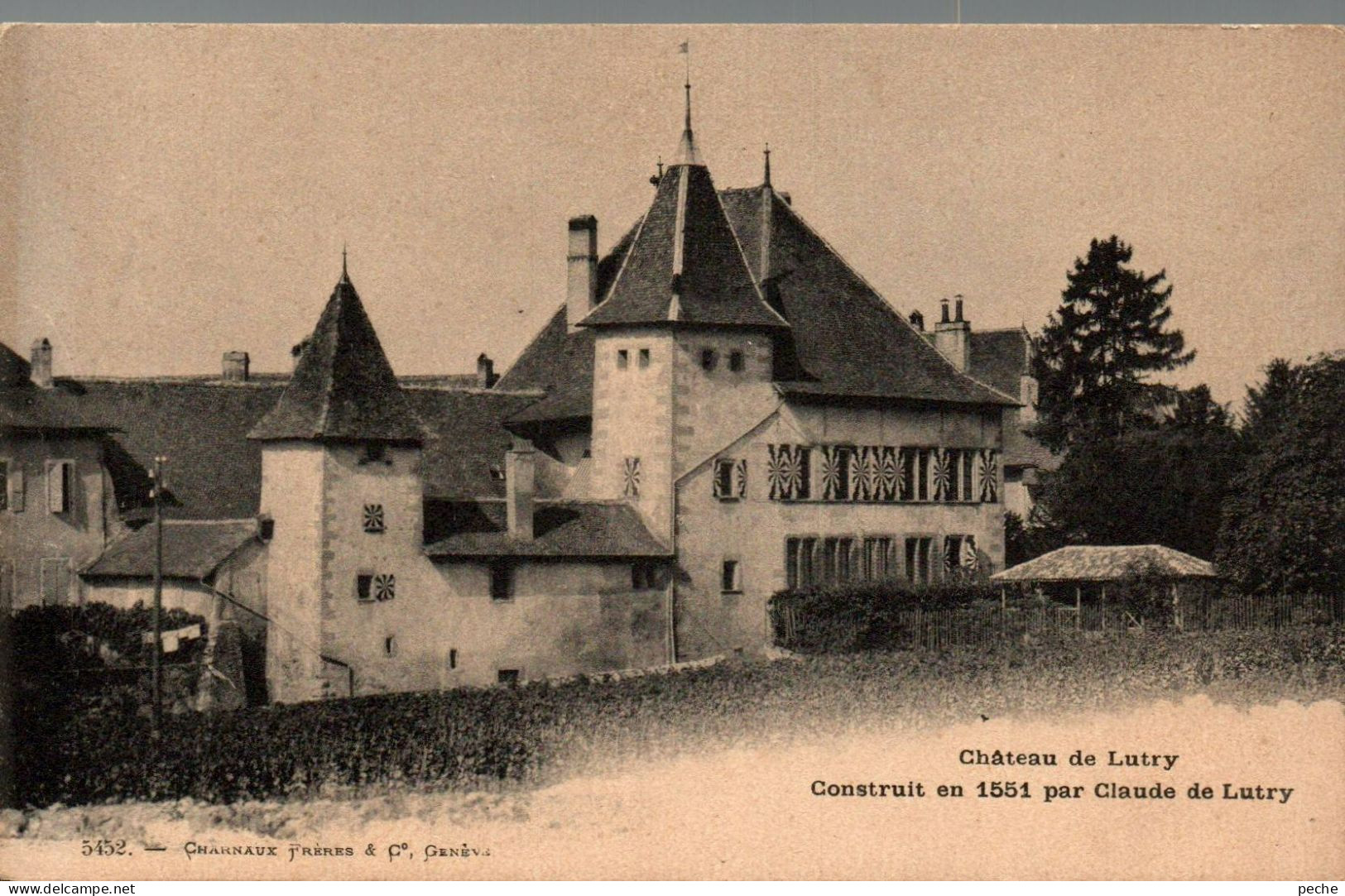N°2250 W -cpa Château De Lutry - Lutry