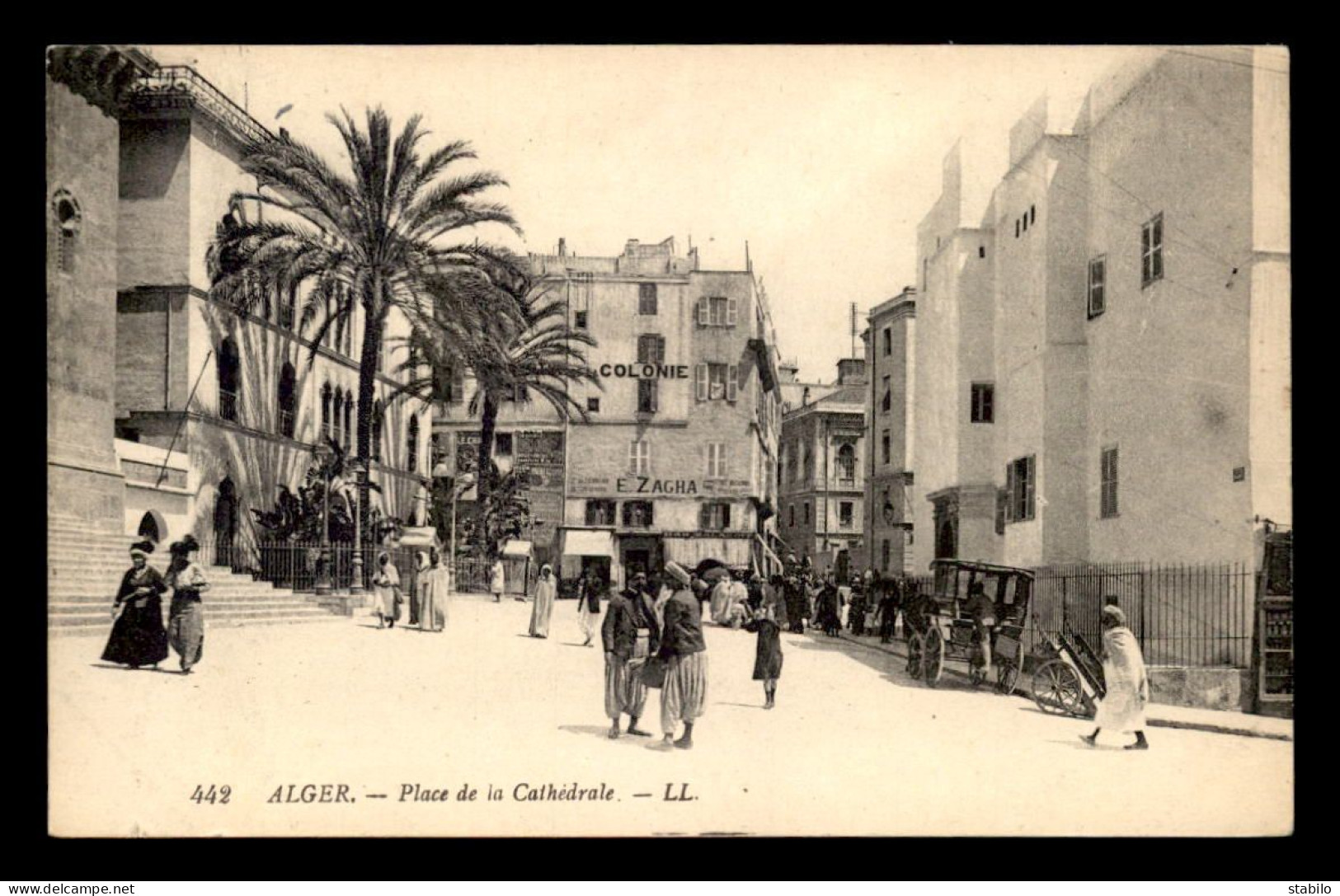 ALGERIE - ALGER - PLACE DE LA CATHEDRALE - Algiers