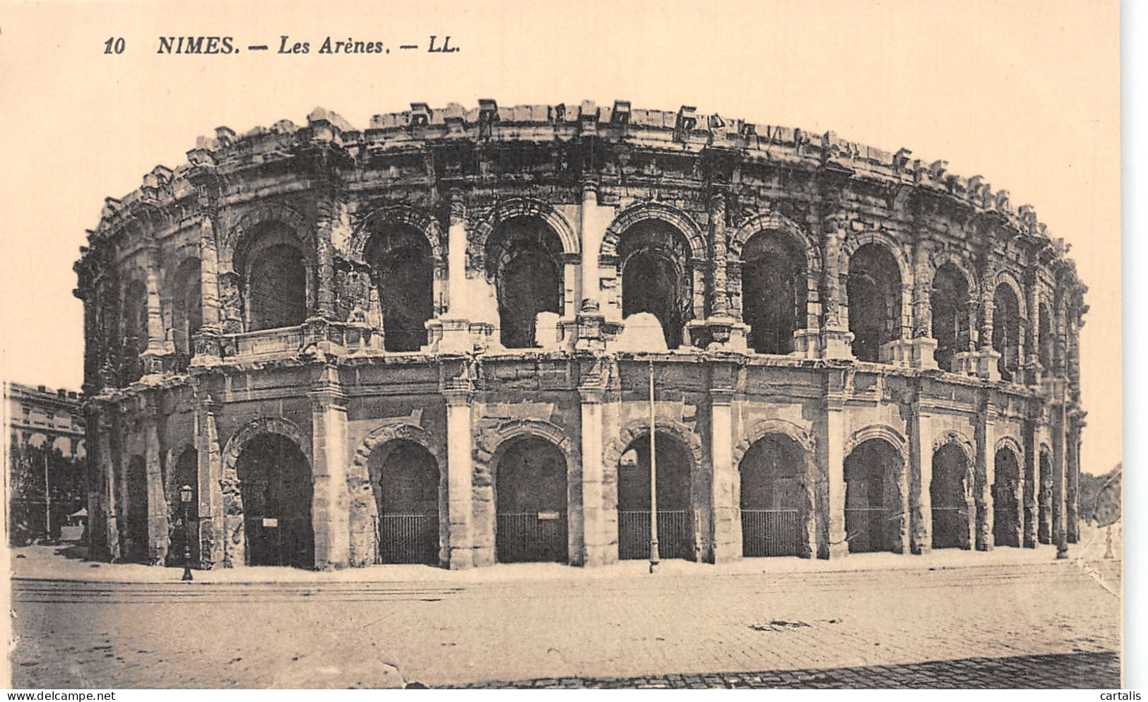 30-NIMES-N°4475-F/0381 - Nîmes