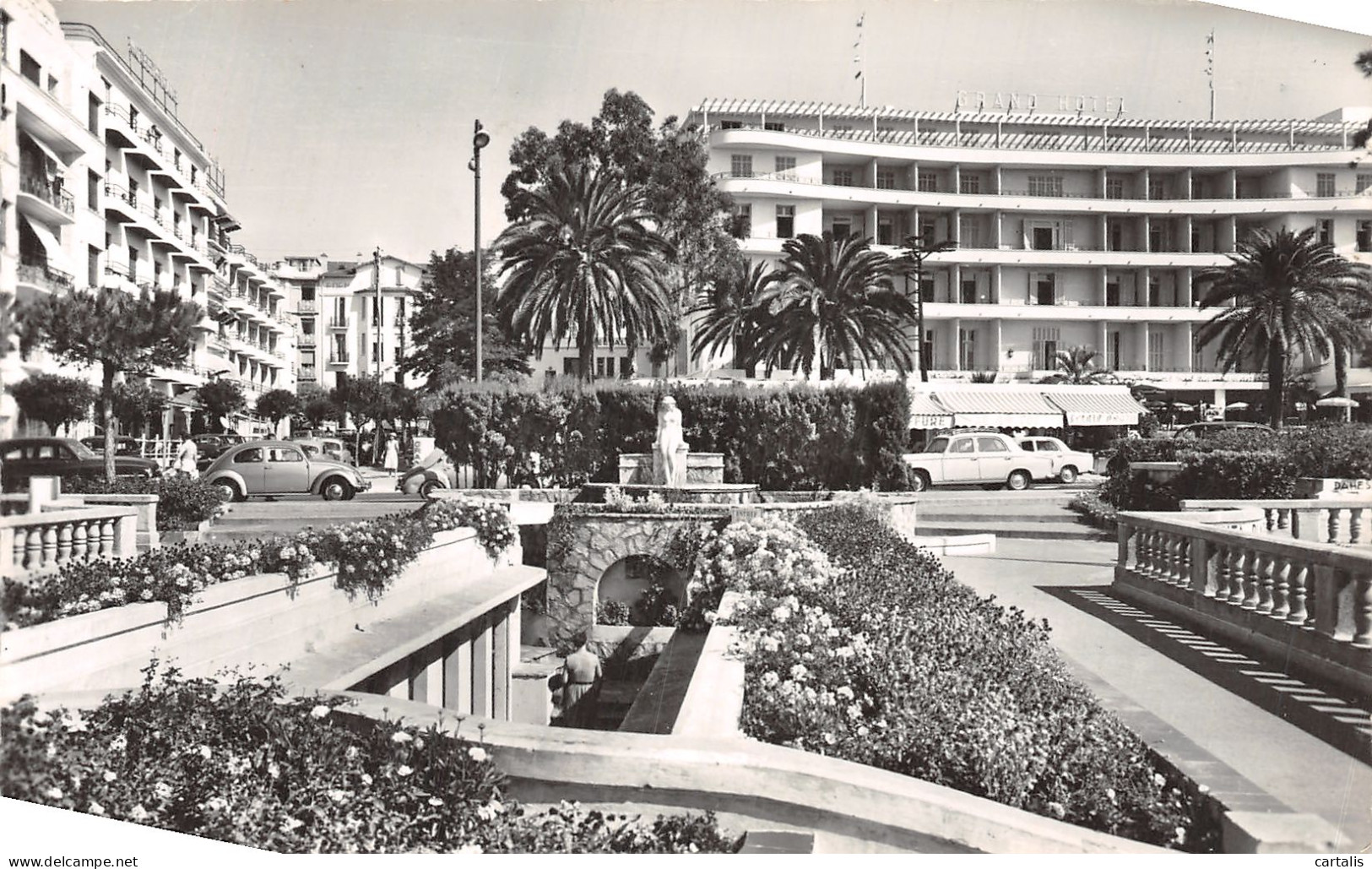 06-JUAN LES PINS-N°4476-D/0311 - Juan-les-Pins