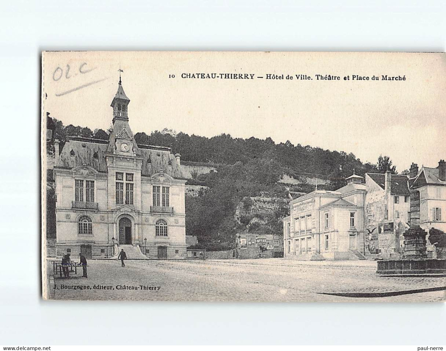 CHATEAU THIERRY : Hôtel De Ville, Théâtre Et Place Du Marché - Très Bon état - Chateau Thierry