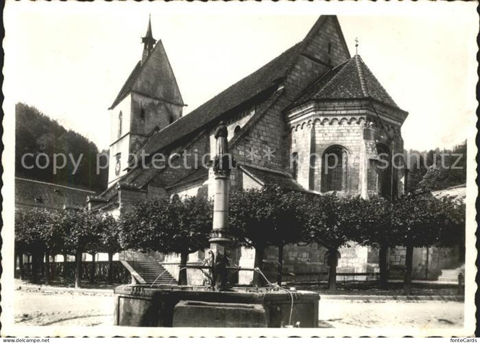 11644497 St Ursanne Eglise Fontaine St Ursanne - Andere & Zonder Classificatie