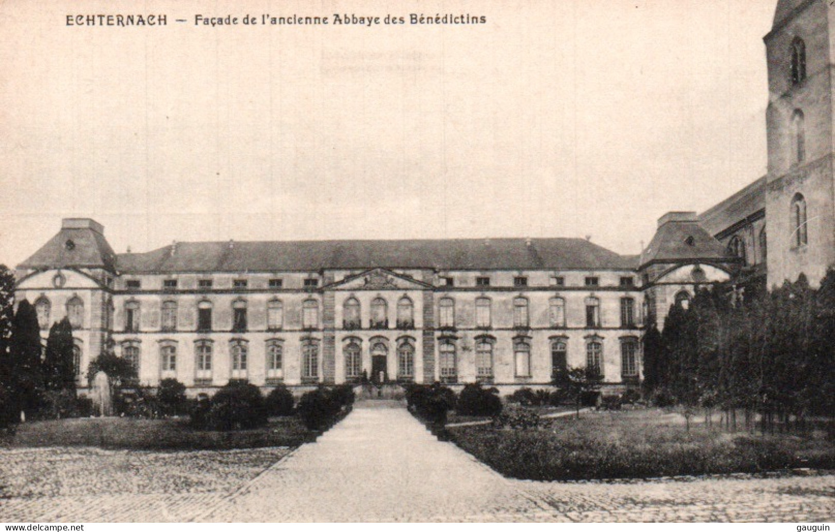 CPA - ECHTERNACH - Façade De L'ancienne Abbaye Des Bénédictins - Edition J.M.Bellwald - Echternach