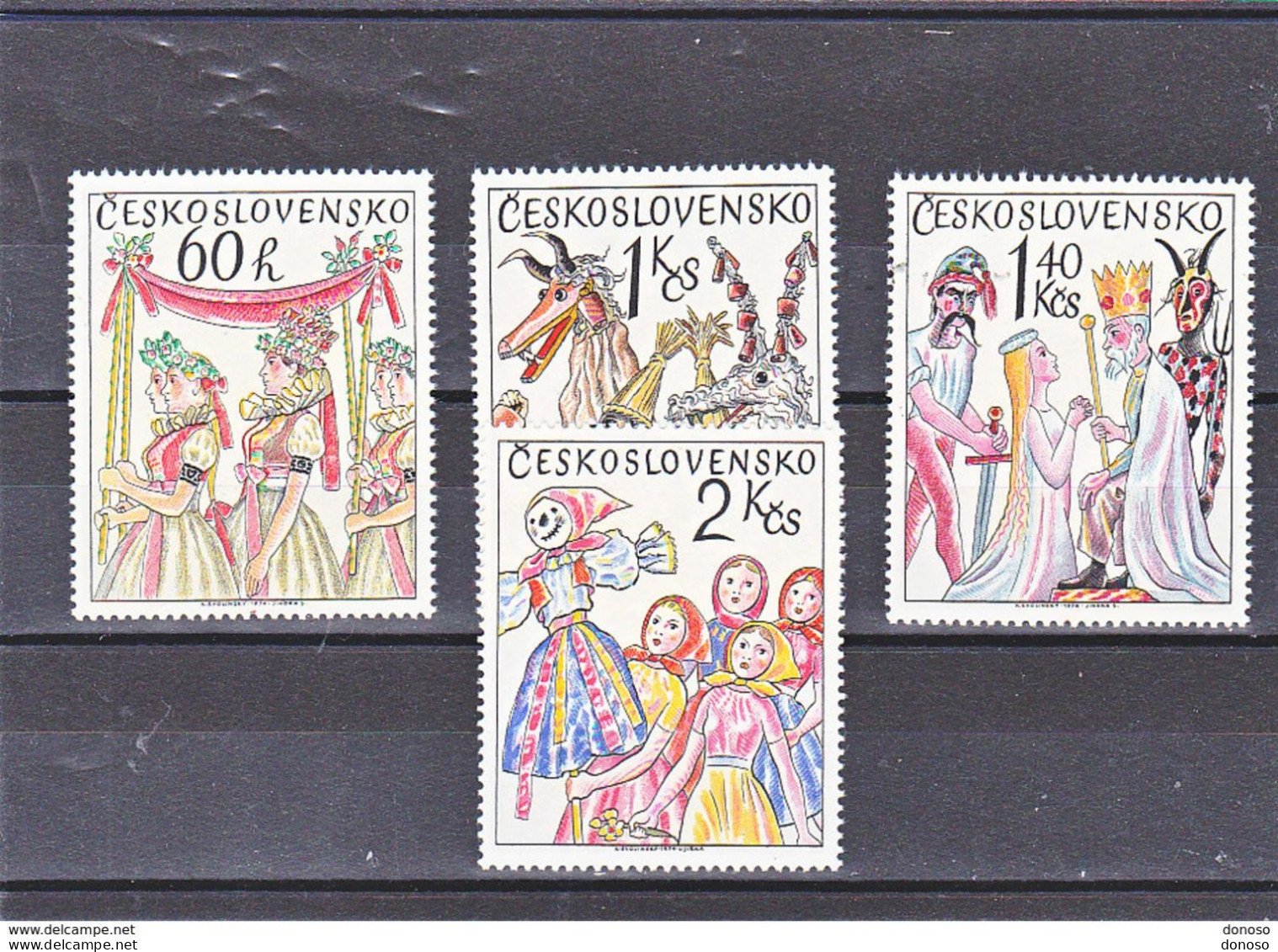 TCHECOSLOVAQUIE 1975 COUTUMES POPULAIRES Yvert 2091-2094, Michel 2248-2251 NEUF** MNH Cote 6 Euros - Unused Stamps