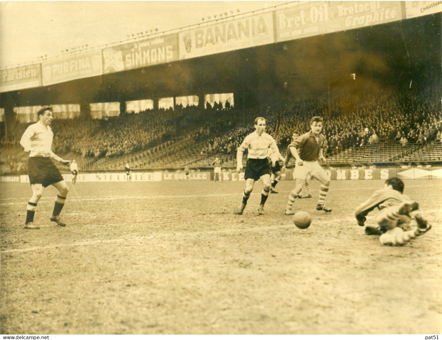 SPORTS - FOOTBALL : Photo  FC METZ # - Football