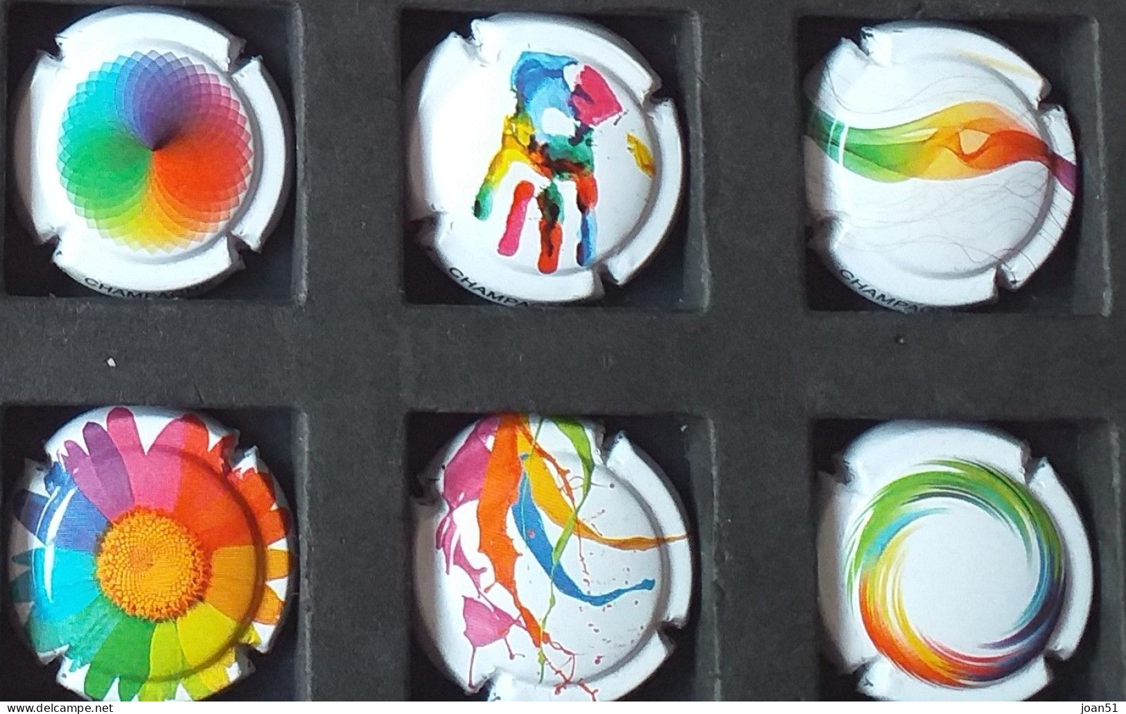 (3) 6 Capsules Génériques 907 Les Couleurs De L'arc En Ciel. - Autres & Non Classés