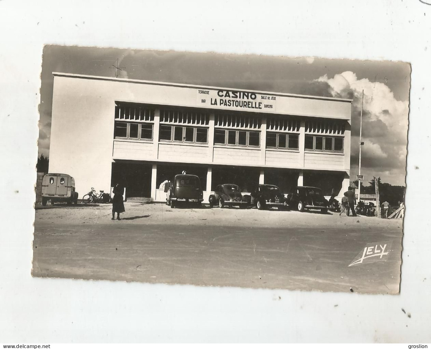 SAINT JEAN DE MONTS (VENDEE) 521 CARTE PHOTO LE CASINO (AUTOS GAREES) - Saint Jean De Monts