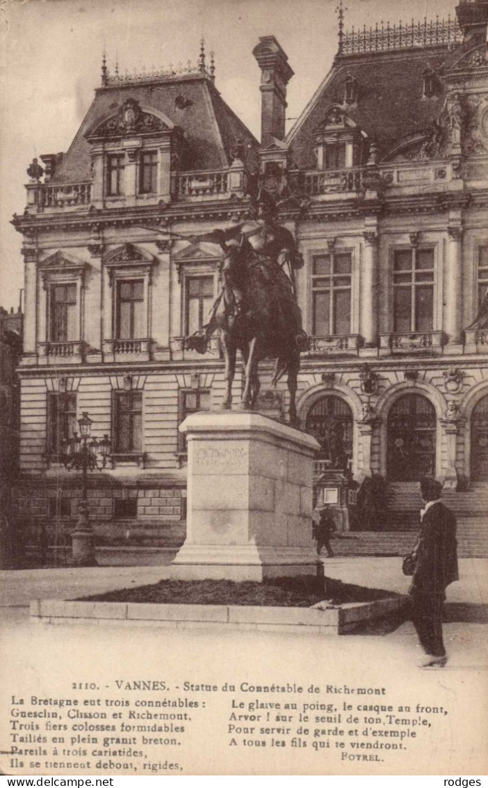 56 , Cpa  VANNES , 2110 , Statue Du Connétable De Richemont (14975.V24) - Vannes