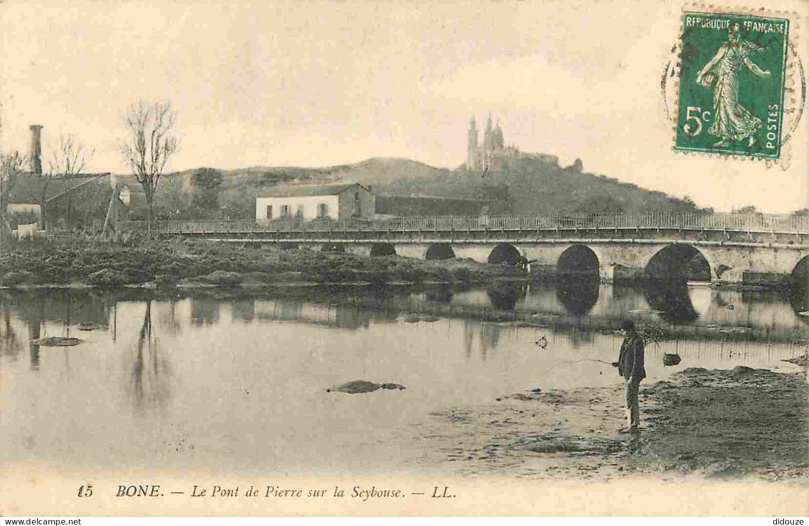 Algérie - Bône - Le Pont De Pierre Sur La Seybouse - Animée - CPA - Oblitération Ronde De 1913 - Voir Scans Recto-Verso - Other & Unclassified