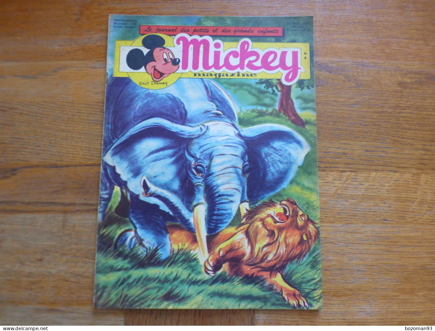 JOURNAL MICKEY BELGE  N° 293 Du 17/05/1956  LA BELLE ET LE CLOCHARD - Journal De Mickey