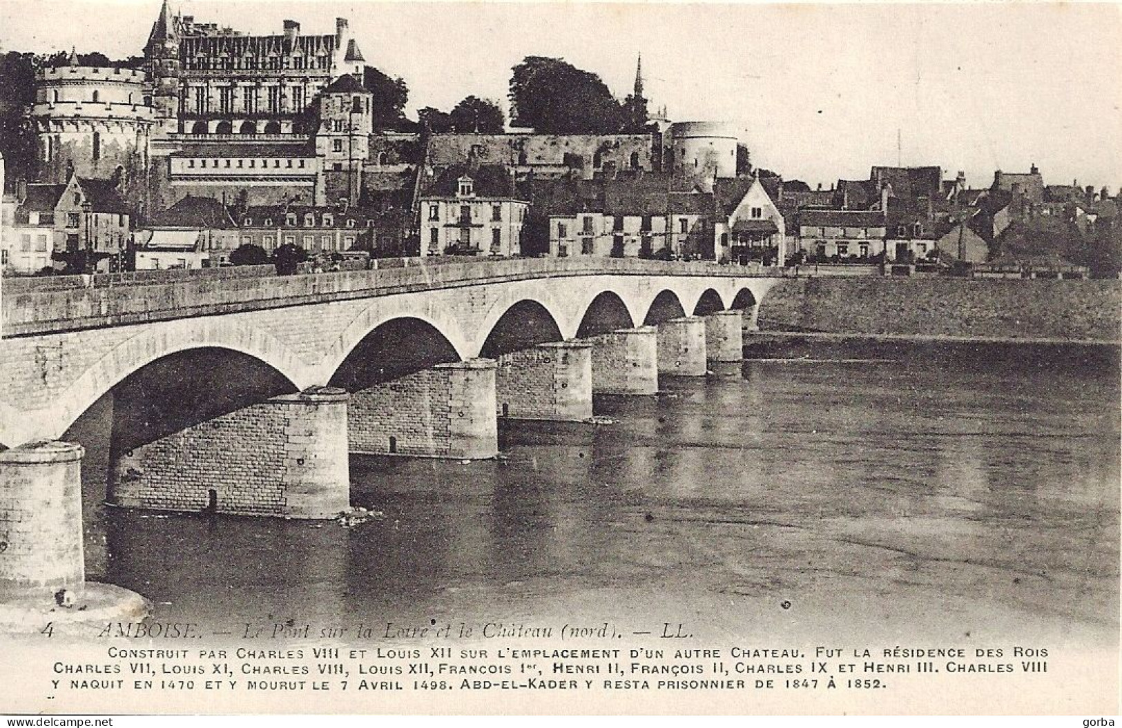 *CPA  - 37 - AMBOISE - Le Chateau Et Le Pont Sur La Loire - Amboise