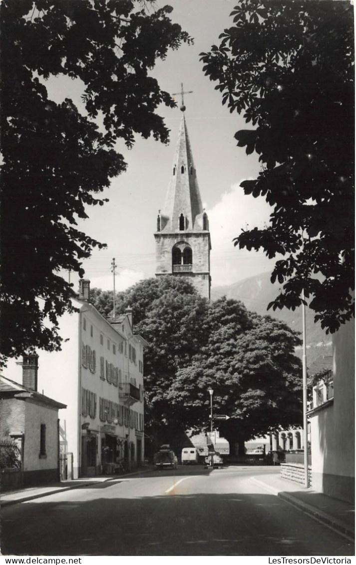 SUISSE -  Martigny - Vue Sur L'église Paroissiale - Carte Postale Ancienne - Martigny