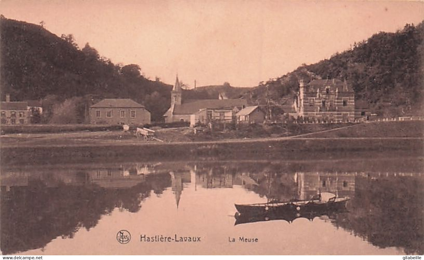 HASTIERE - LAVAUX  - La Meuse - Hastière