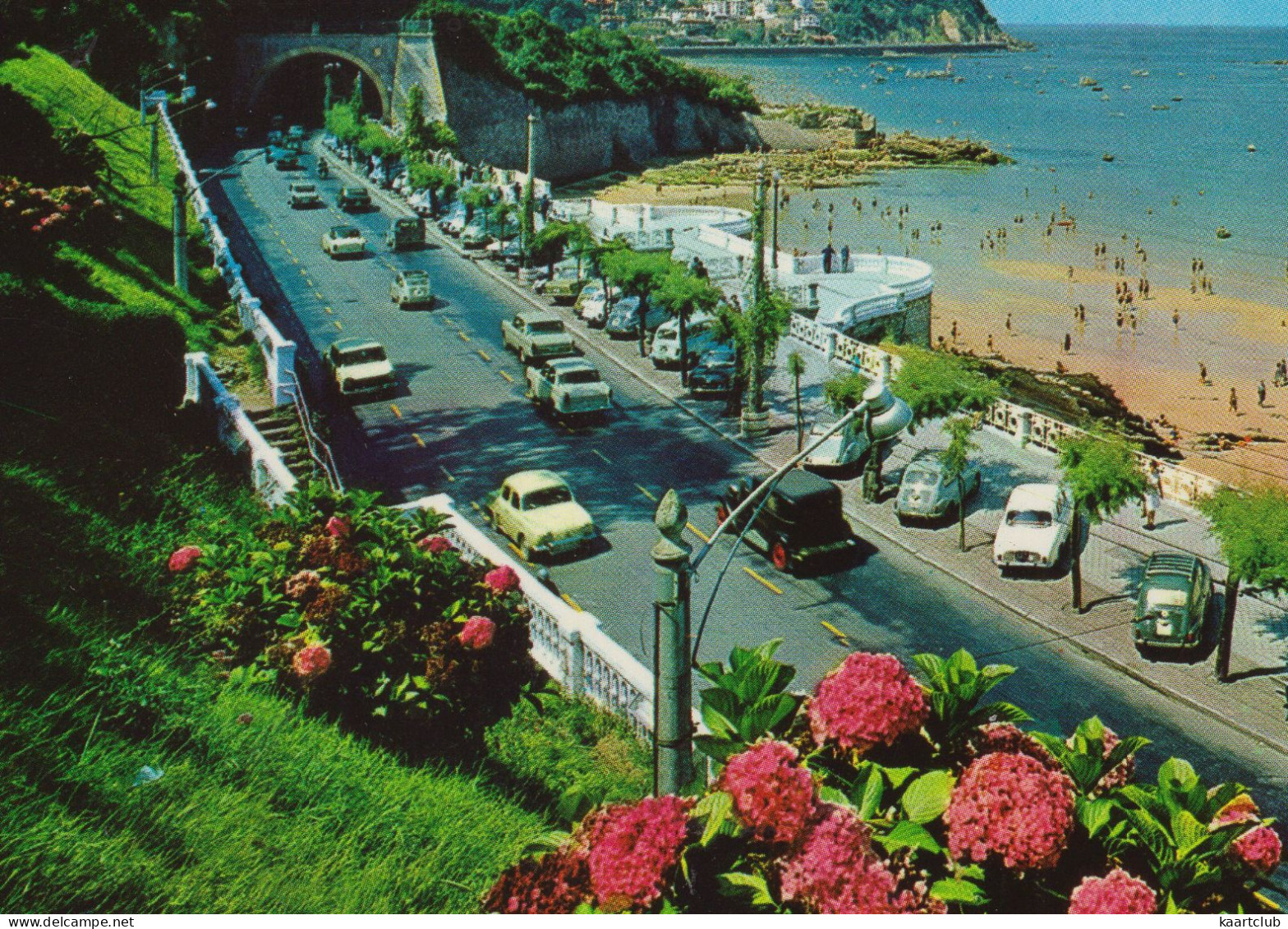 San Sebastian: RENAULT MONAQUATRE, DAUPHINE, SEAT 600, SEAT 1500, CITROËN 2CV, 2CV AZU - Playa - (Spain) - PKW