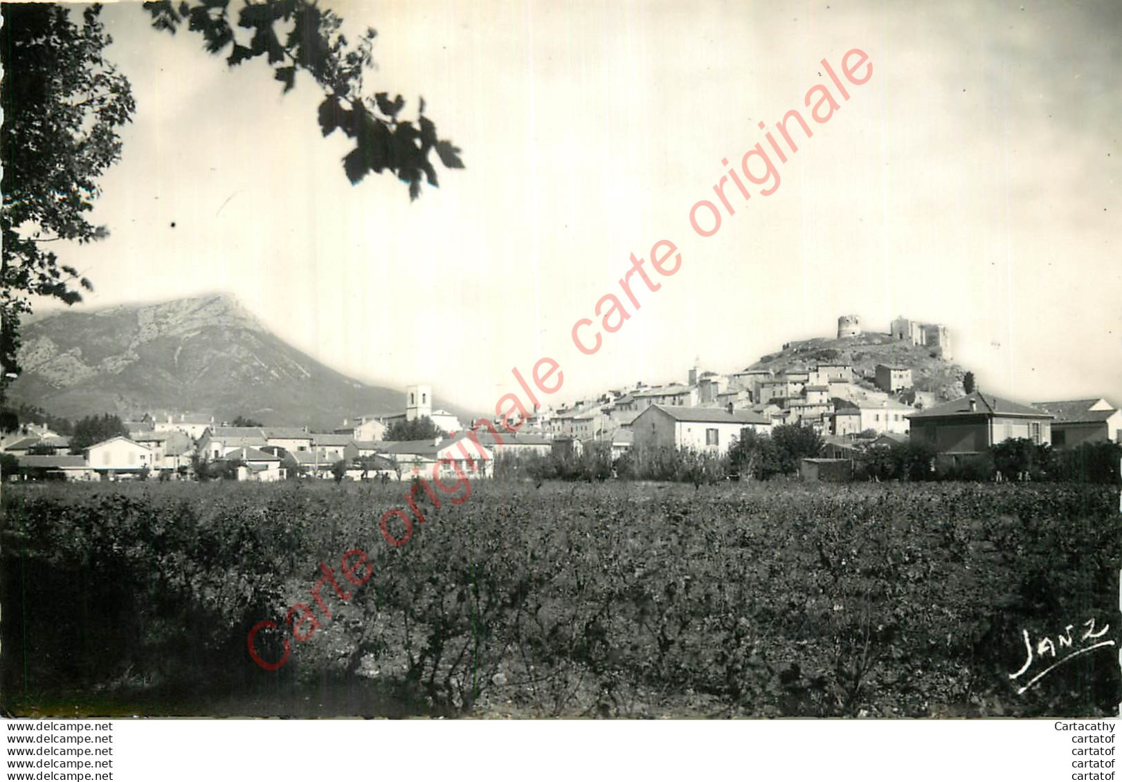 83.  LA GARDE .  Vue Générale .  - La Garde