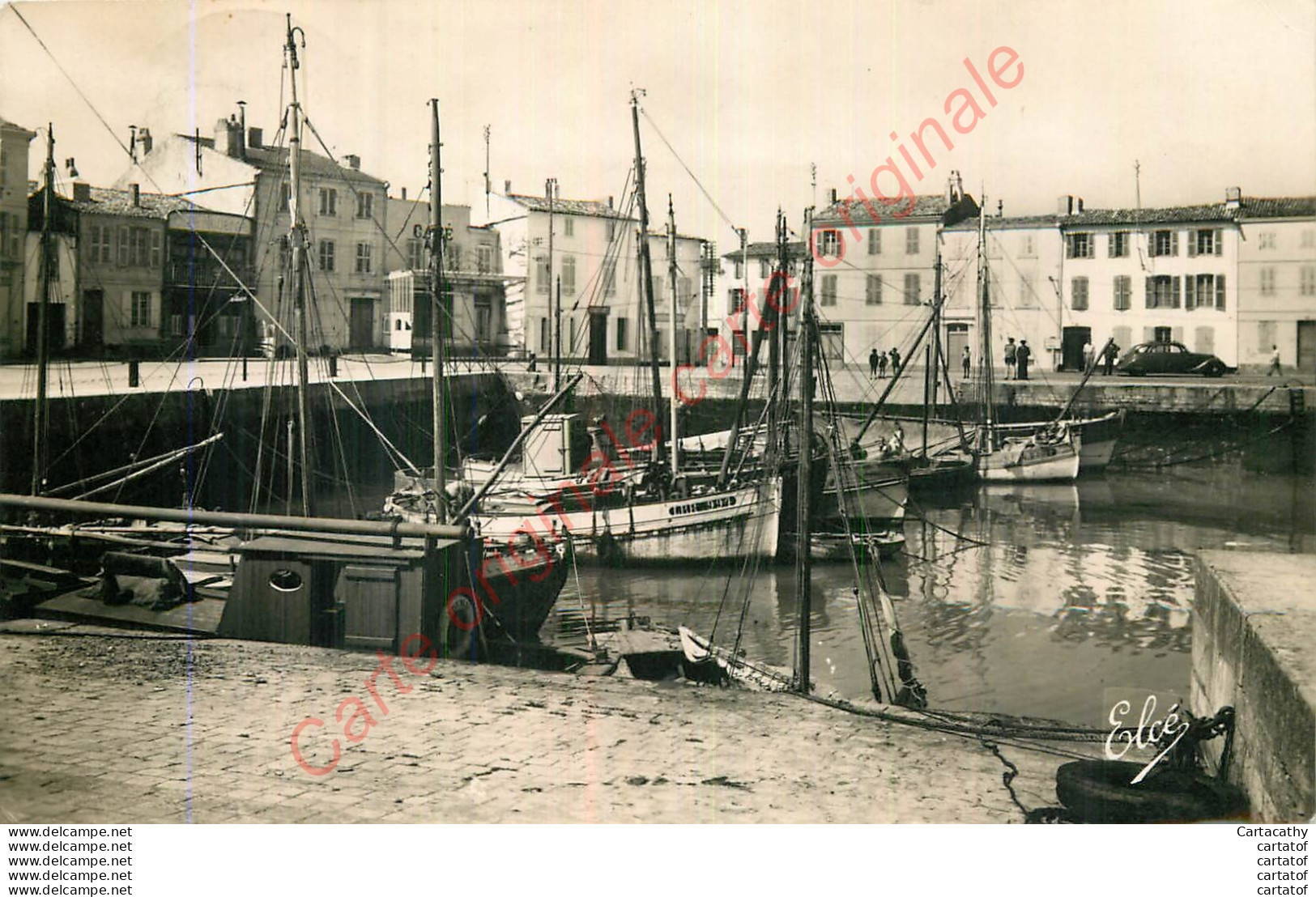 17. ILE DE RE .  LA FLOTTE . Le Port Et Les Quais . - Ile De Ré