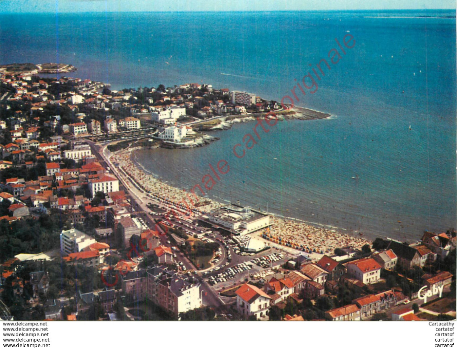 17.  ROYAN PONTAILLAC .  La Plage De POntaillac . ( Vue Aérienne ) . - Royan